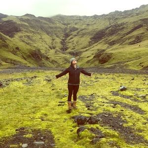 Meet your Posher, Olivia